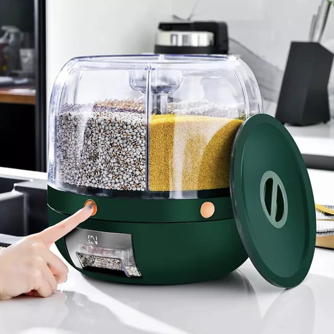 De 360 graden roterende rijst dispenser in de kleur groen. De dispenser heeft zes vakken voor voedsel en is ongedierte bestendig.