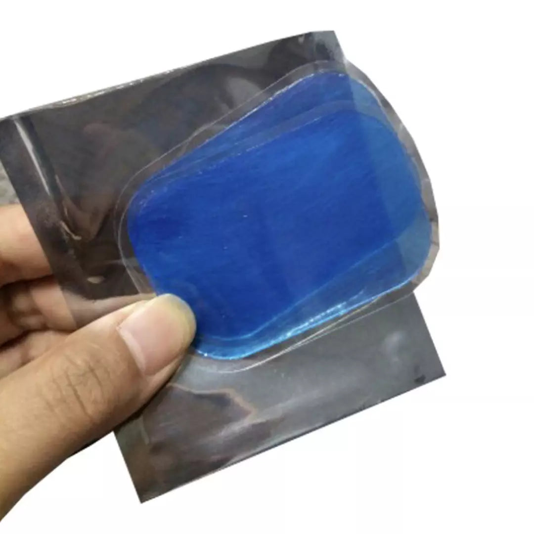 Een gel pad die gebruikt kunnen worden onder de EMS trainer is te zien.